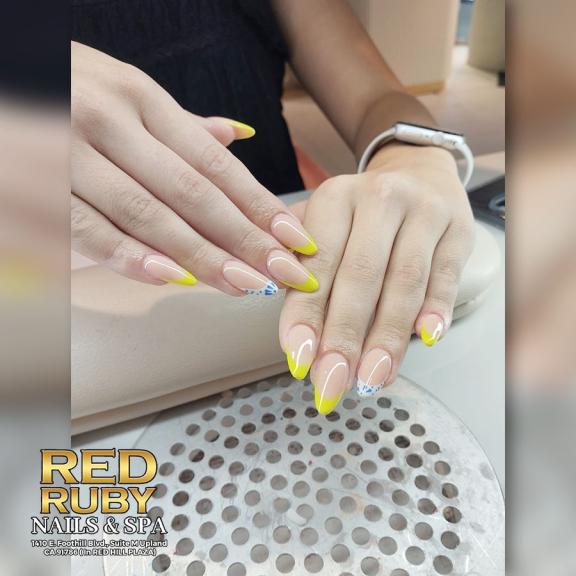 RED Ruby nails & spa 08012025 (10)